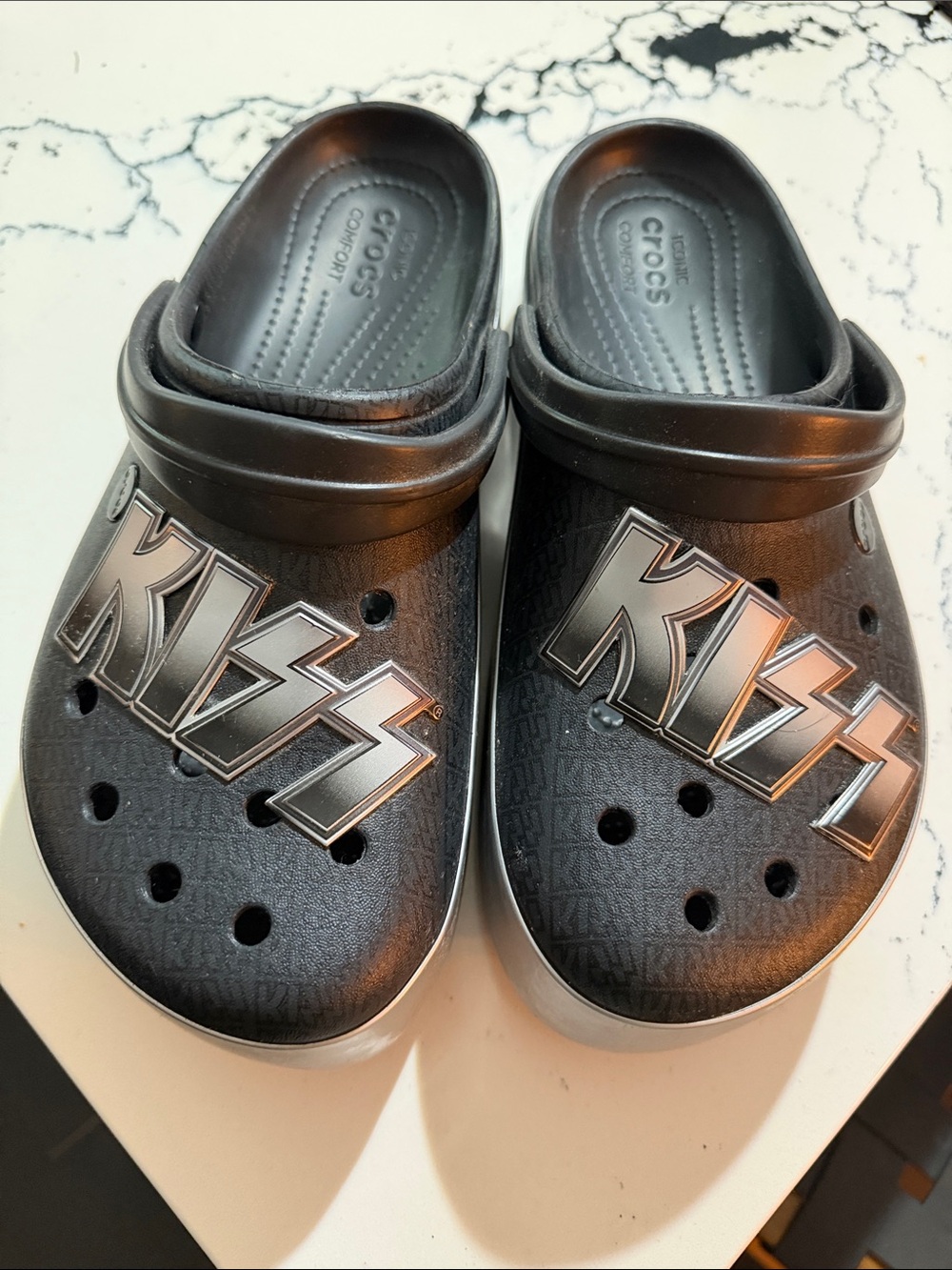 CROCS Crosband Platform KISS Crocs - 45th Anniversary